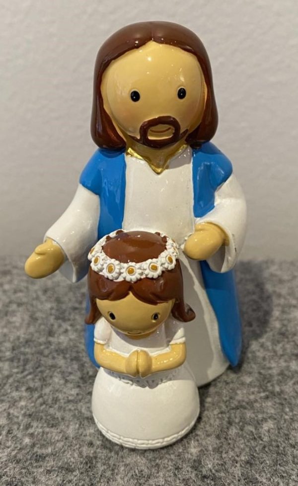 Communion Girl Statue